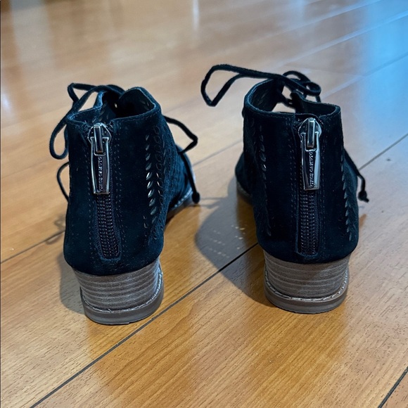 Black Lace-Up Women's Sandals - Picture 3 of 5